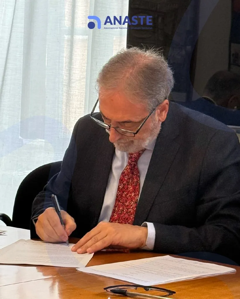 CCNL ANASTE 2026–2028: Firmato il rinnovo, primo ed unico contratto del settore socio-sanitario rinnovato nei termini 3 CCNL ANASTE 2026-2028